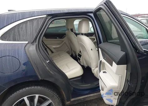 2021 Jaguar F-Pace S P250 Awd Automatic z USA, uszkodzony, nr VIN SADCJ2EX3MA664521